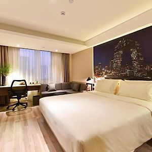 Superior Double Room Inner Window
