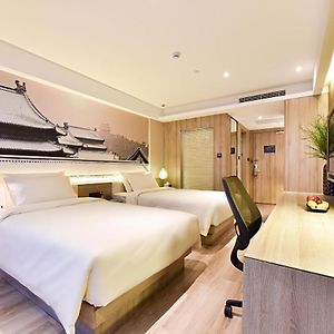 Jimu Twin Room